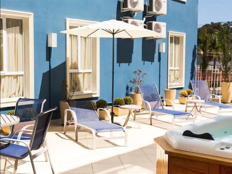 Hotel Saint Louis Pampulha เบโลโอรีซอนชี ภายนอก รูปภาพ