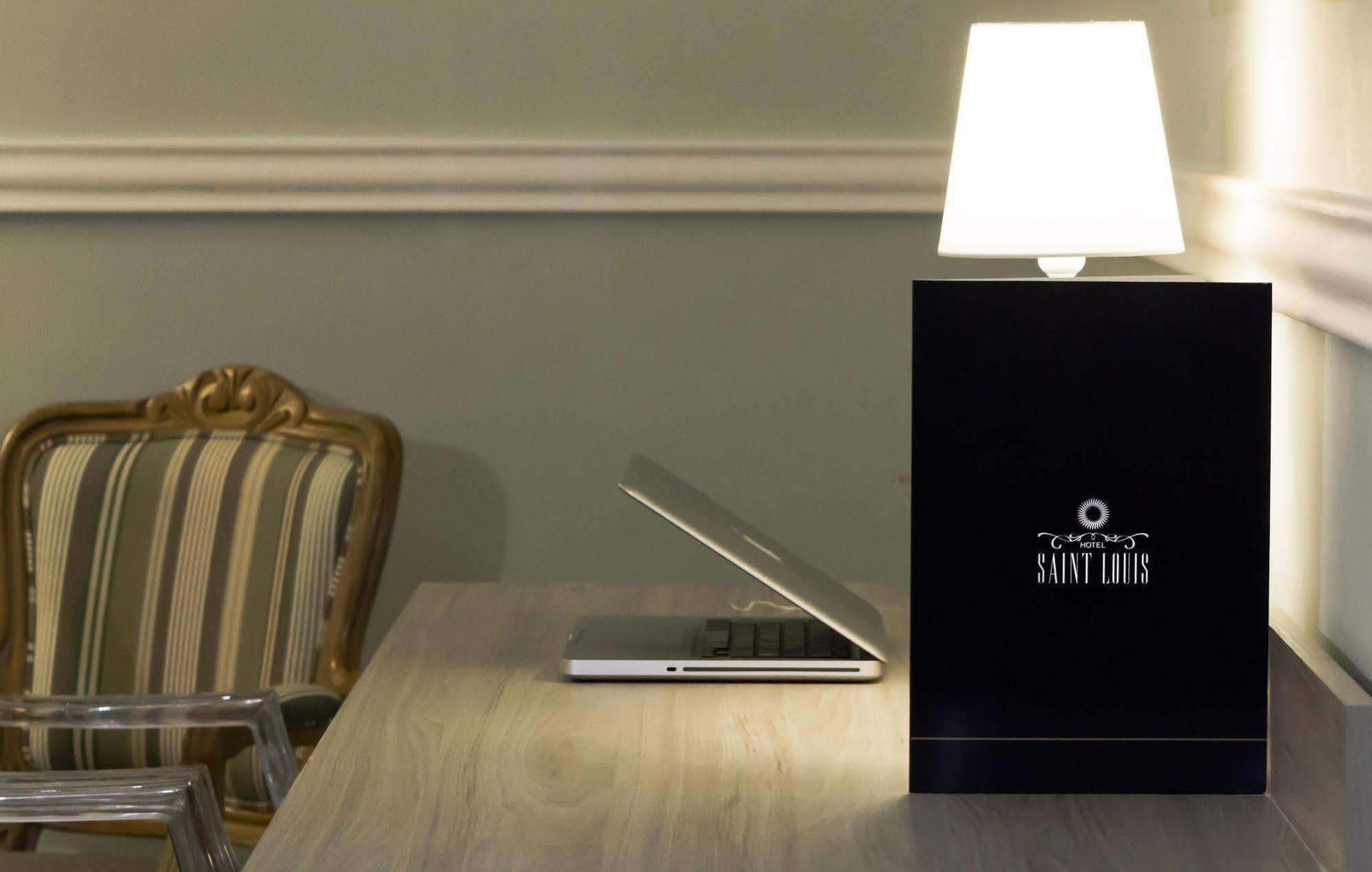 Hotel Saint Louis Pampulha เบโลโอรีซอนชี ภายนอก รูปภาพ